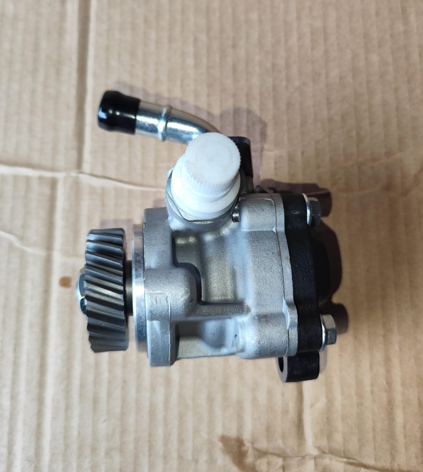 Bomba Hidráulica Mitsubishi 4M40 - Imagen 4