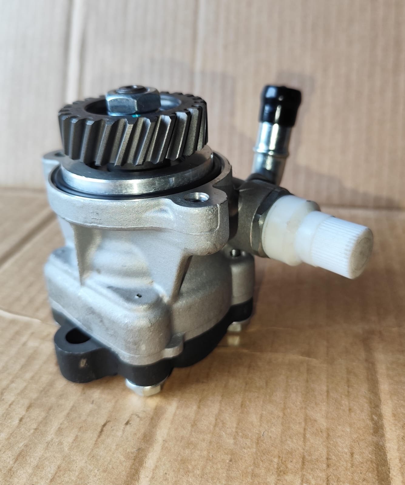 Bomba Hidráulica Mitsubishi 4M40 - Imagen 2