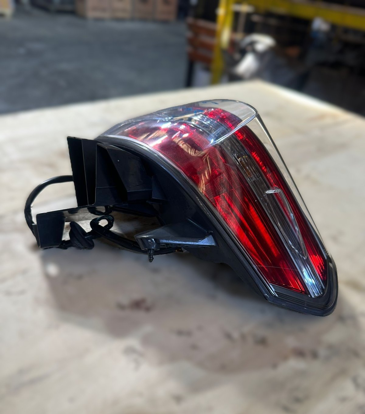 Faro Posterior Toyota Sai - Imagen 2