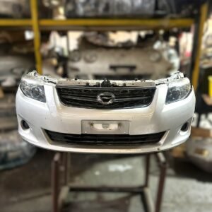 Frontal Toyota Fielder 2008-2010